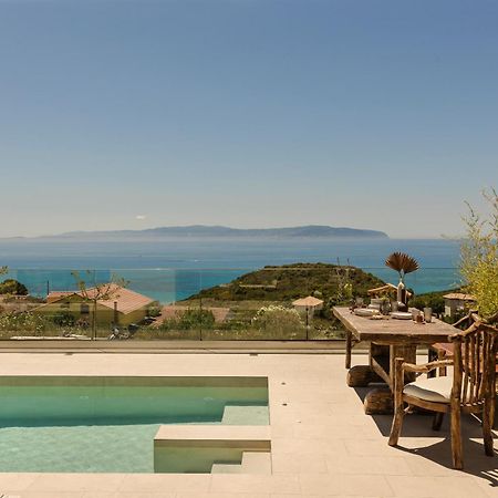 Hilaritas Luxury Suites Sea View, Private Pool & Jacuzzi Paradise Ratzaklíon 외부 사진