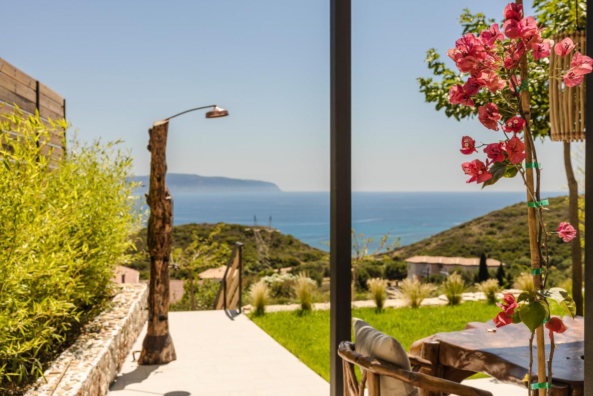 Hilaritas Luxury Suites Sea View, Private Pool & Jacuzzi Paradise Ratzaklíon 외부 사진