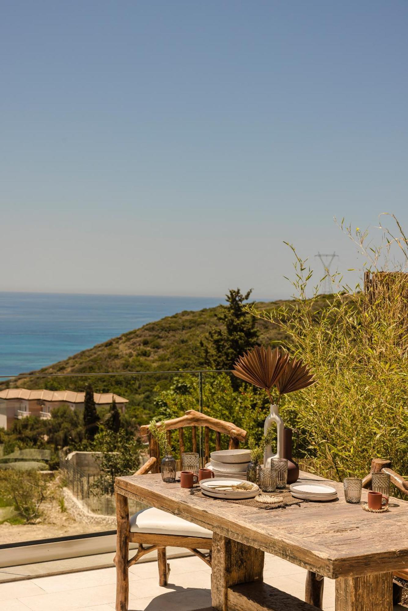 Hilaritas Luxury Suites Sea View, Private Pool & Jacuzzi Paradise Ratzaklíon 외부 사진