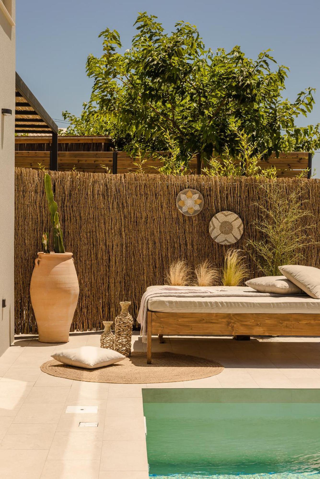Hilaritas Luxury Suites Sea View, Private Pool & Jacuzzi Paradise Ratzaklíon 외부 사진