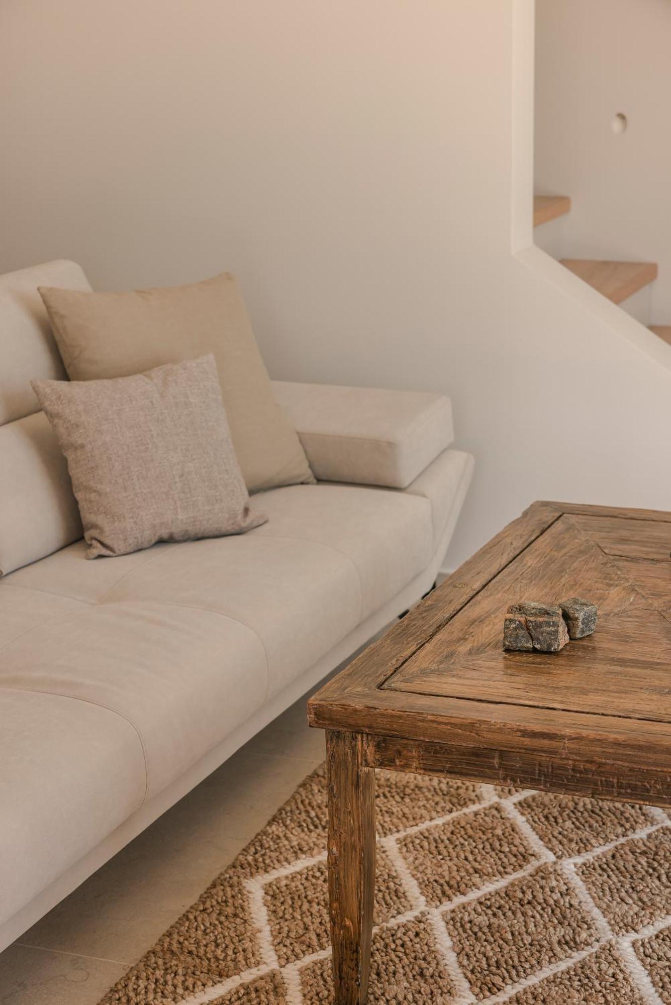 Hilaritas Luxury Suites Sea View, Private Pool & Jacuzzi Paradise Ratzaklíon 외부 사진