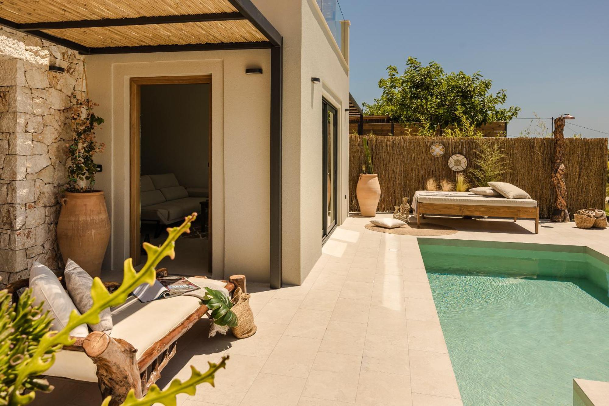 Hilaritas Luxury Suites Sea View, Private Pool & Jacuzzi Paradise Ratzaklíon 외부 사진