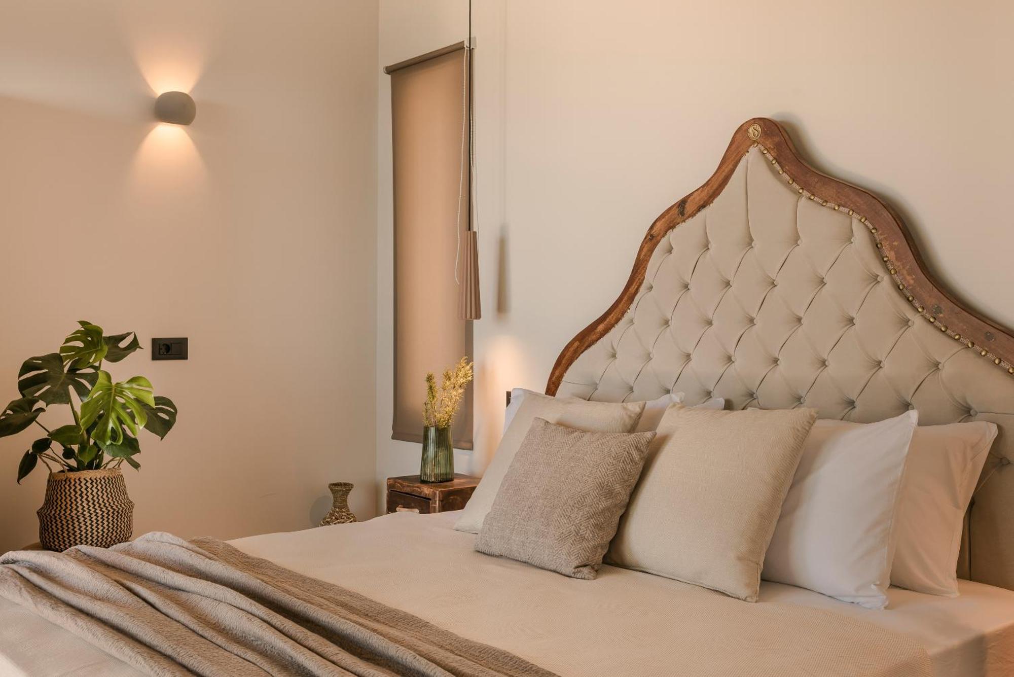 Hilaritas Luxury Suites Sea View, Private Pool & Jacuzzi Paradise Ratzaklíon 외부 사진