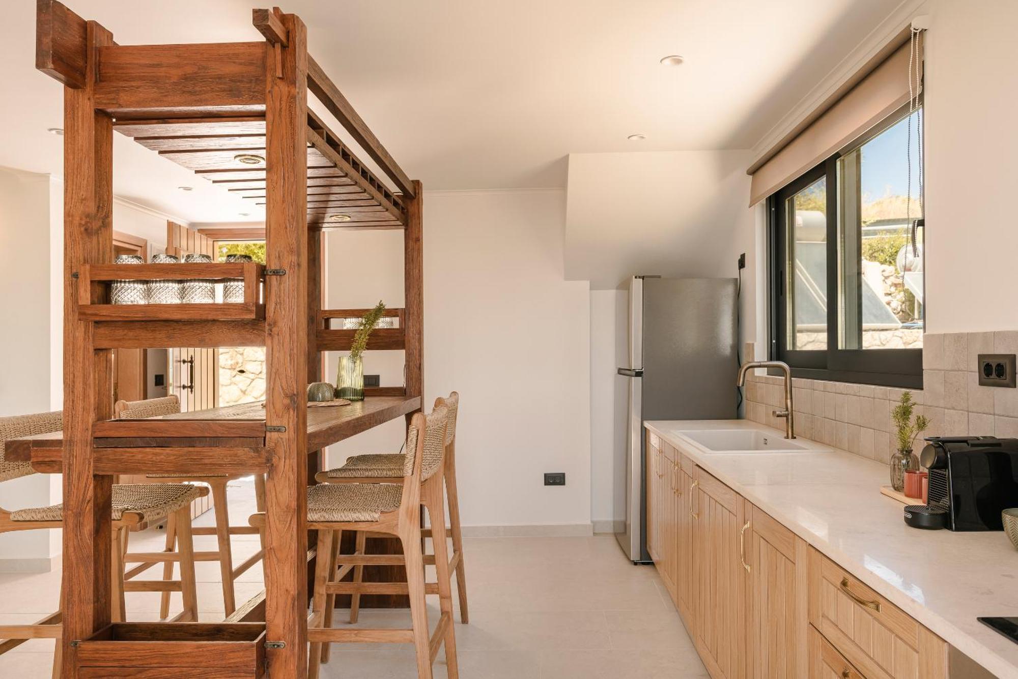 Hilaritas Luxury Suites Sea View, Private Pool & Jacuzzi Paradise Ratzaklíon 외부 사진