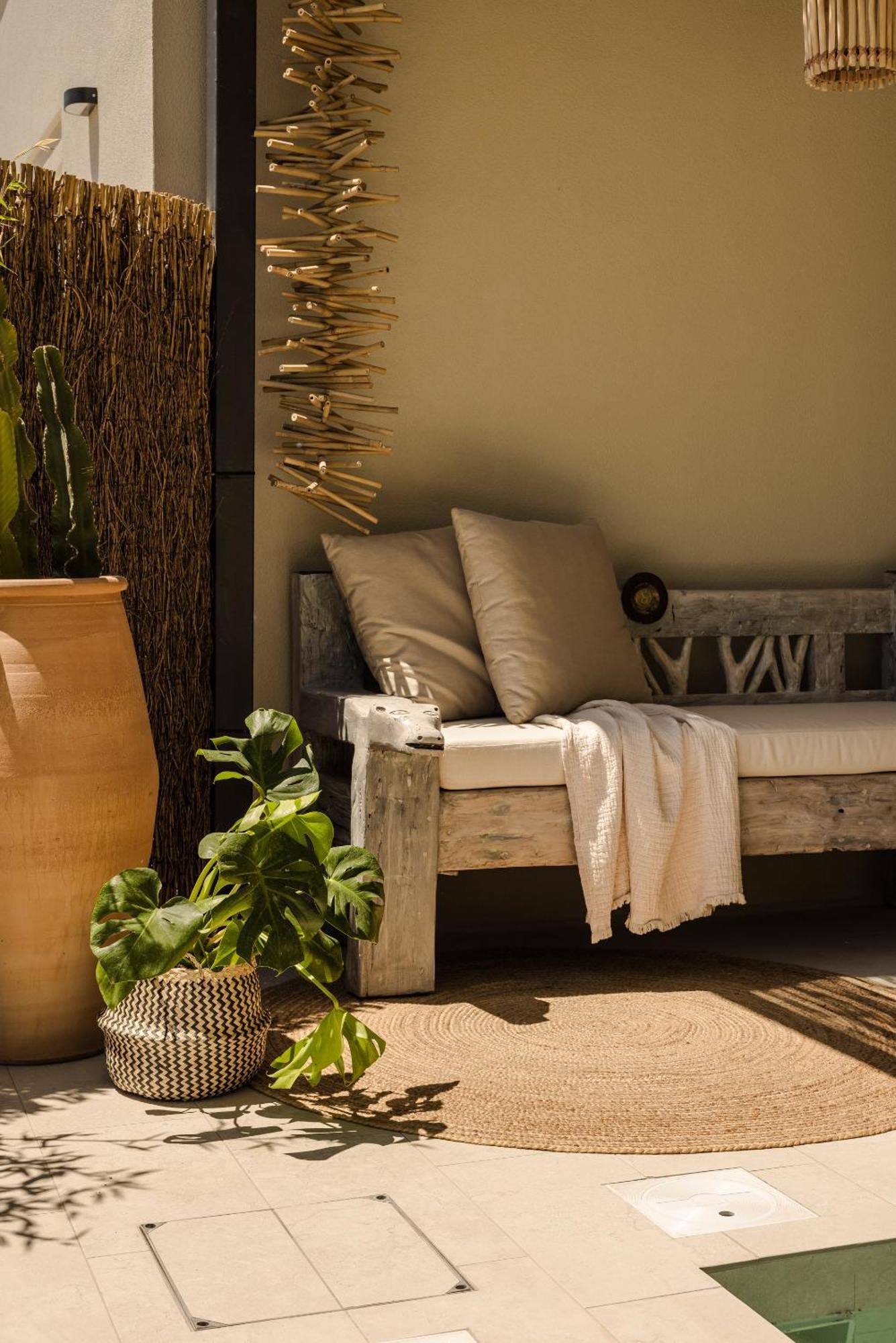 Hilaritas Luxury Suites Sea View, Private Pool & Jacuzzi Paradise Ratzaklíon 외부 사진