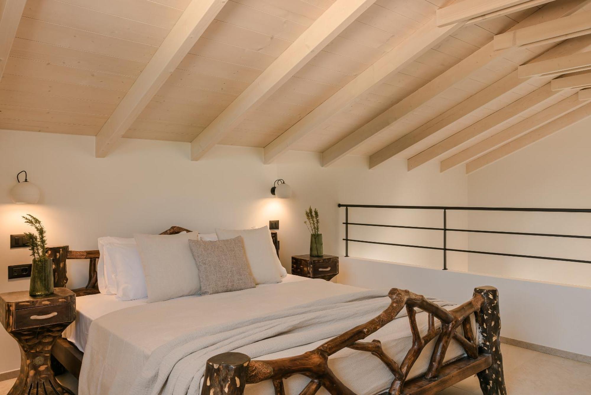 Hilaritas Luxury Suites Sea View, Private Pool & Jacuzzi Paradise Ratzaklíon 외부 사진